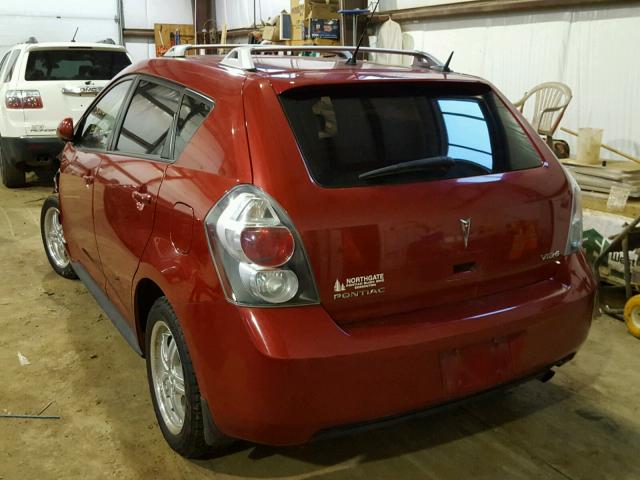 5Y2SP6E05AZ407745 - 2010 PONTIAC VIBE RED photo 3