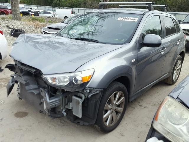 4A4AP3AU2FE004820 - 2015 MITSUBISHI OUTLANDER GRAY photo 2