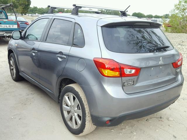 4A4AP3AU2FE004820 - 2015 MITSUBISHI OUTLANDER GRAY photo 3