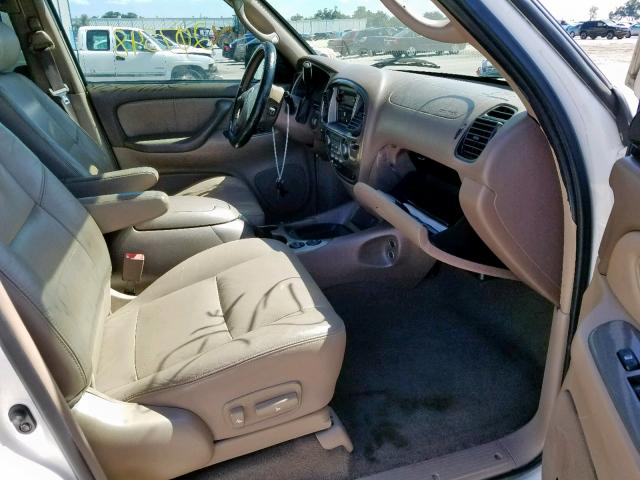 5TDZT38A52S087620 - 2002 TOYOTA SEQUOIA LI WHITE photo 5