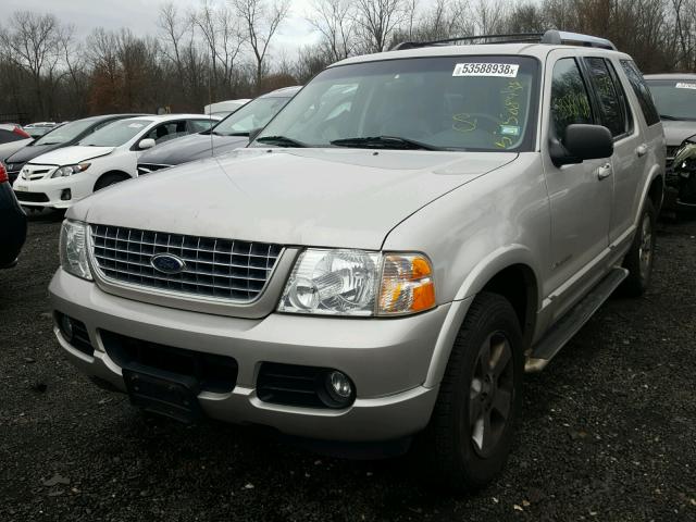 1FMDU75W25UB49582 - 2005 FORD EXPLORER L SILVER photo 2