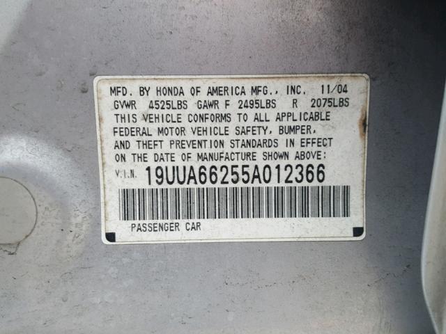 19UUA66255A012366 - 2005 ACURA TL SILVER photo 10