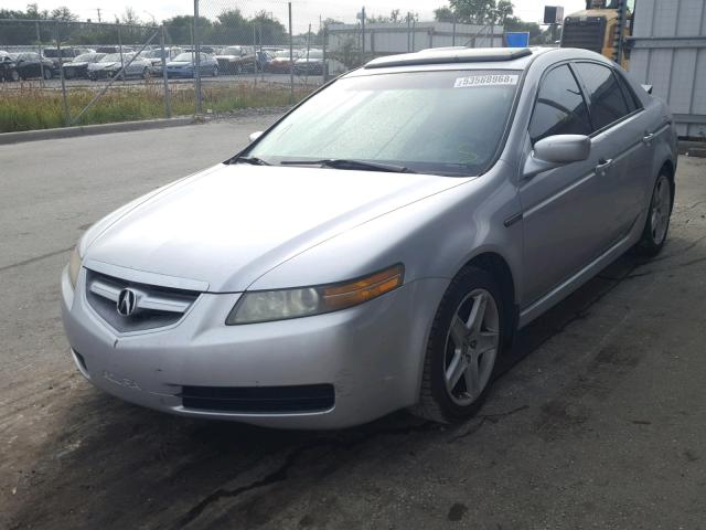 19UUA66255A012366 - 2005 ACURA TL SILVER photo 2