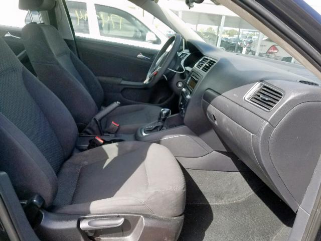 3VW2K7AJ9BM306212 - 2011 VOLKSWAGEN JETTA BASE 黑色 照片 5