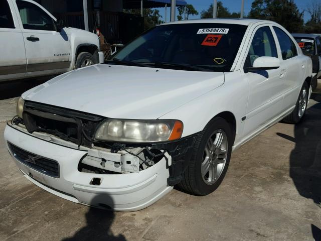 YV1RS592962520238 - 2006 VOLVO S60 2.5T WHITE photo 2