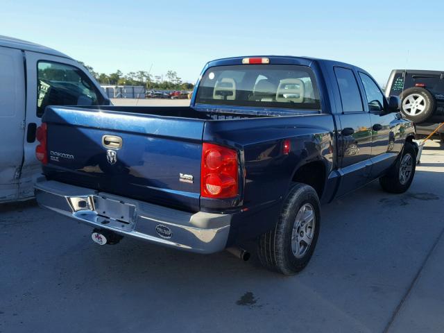 1D7HE48N95S278800 - 2005 DODGE DAKOTA QUA BLUE photo 4