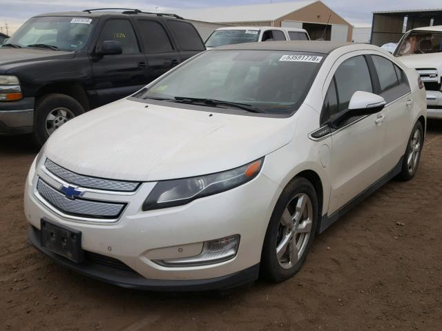 1G1RD6E4XCU103085 - 2012 CHEVROLET VOLT WHITE photo 2