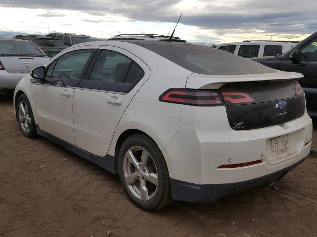 1G1RD6E4XCU103085 - 2012 CHEVROLET VOLT WHITE photo 3