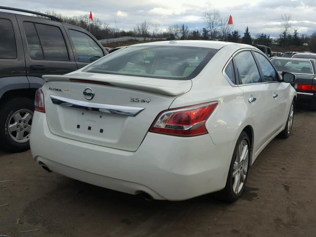 1N4BL3AP0DC152979 - 2013 NISSAN ALTIMA 3.5 WHITE photo 4