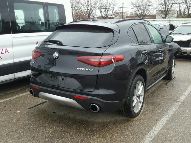 ZASFAKNN1J7B76689 - 2018 ALFA ROMEO STELVIO TI BLACK photo 4