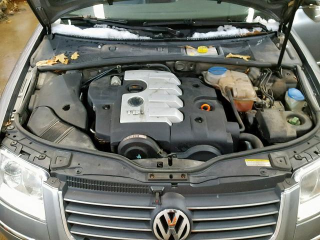 WVWCE63B25E053517 - 2005 VOLKSWAGEN PASSAT GLS GRAY photo 7