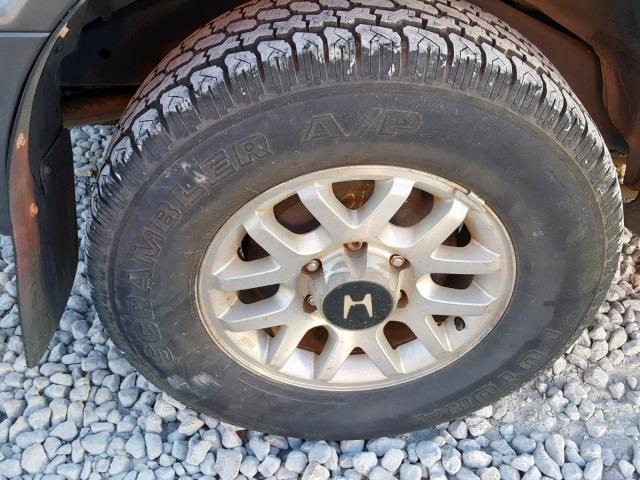 4S6CK58W424400669 - 2002 HONDA PASSPORT E 银色 照片 9