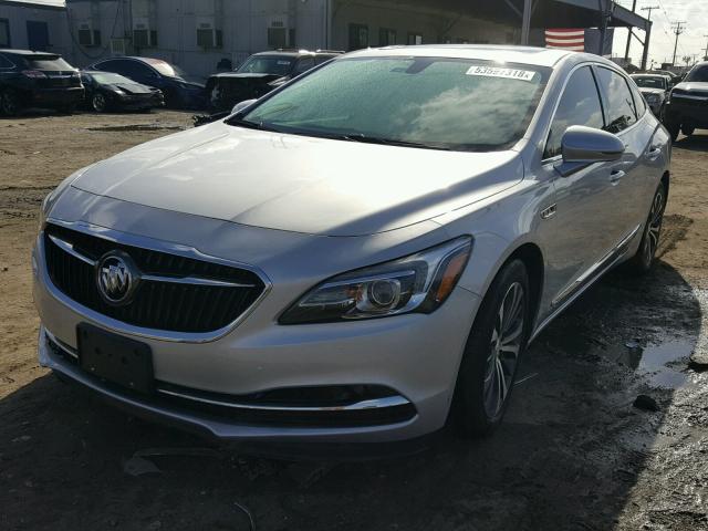 1G4ZP5SS2HU180659 - 2017 BUICK LACROSSE E 银色 照片 2