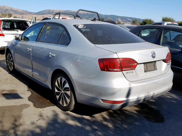 3VW637AJ3DM212182 - 2013 VOLKSWAGEN JETTA HYBR SILVER photo 3