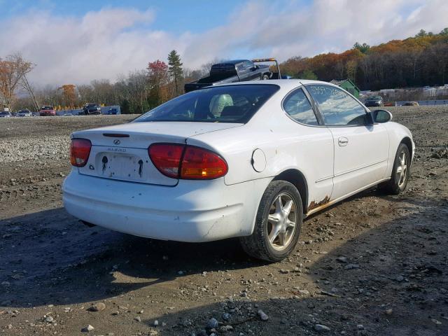 1G3NL12E2XC320618 - 1999 OLDSMOBILE ALERO GL WHITE photo 4