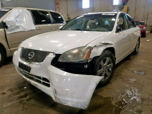 1N4AL11E82C129719 - 2002 NISSAN ALTIMA BAS WHITE photo 2