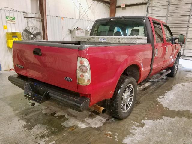 1FTSW21PX5EC12834 - 2005 FORD F250 SUPER RED photo 4