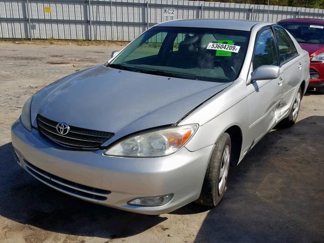 4T1BE32K32U048819 - 2002 TOYOTA CAMRY LE SILVER photo 2