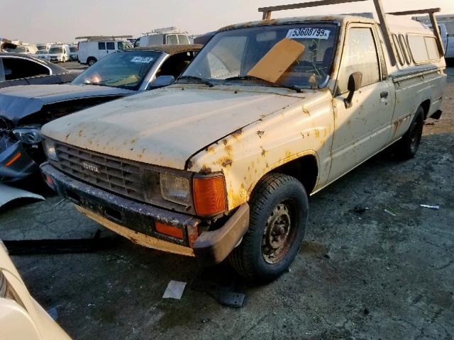 JT4RN55R4E0022541 - 1984 TOYOTA PICKUP 1/2 TAN photo 2