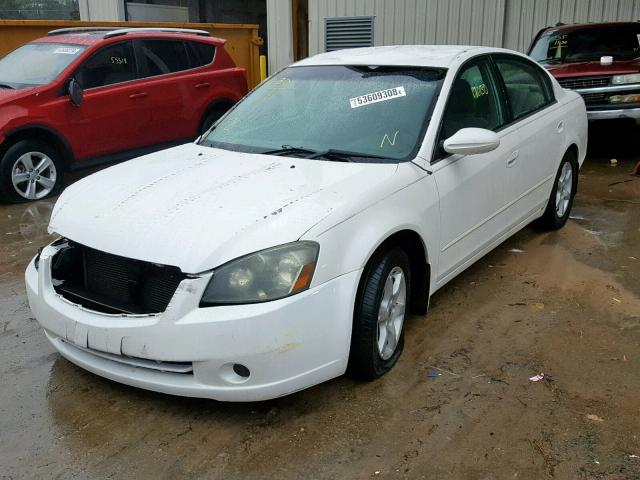 1N4AL11D35C257460 - 2005 NISSAN ALTIMA S WHITE photo 2