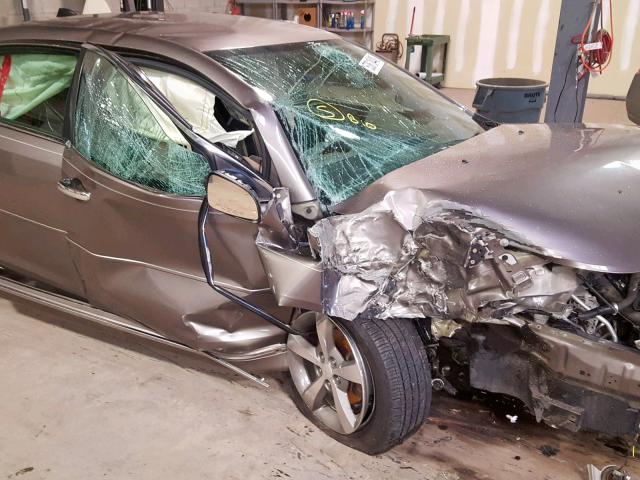 1G1ZC5E07CF324836 - 2012 CHEVROLET MALIBU 1LT CHARCOAL photo 9