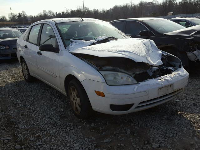 1FAFP34N36W161001 - 2006 FORD FOCUS ZX4 WHITE photo 1