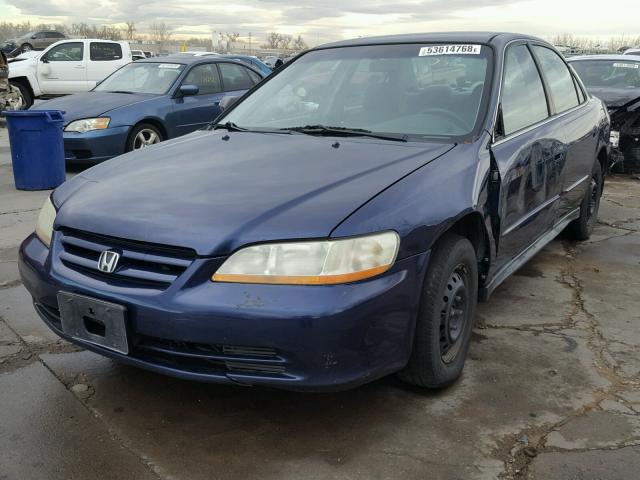 1HGCF86662A070638 - 2002 HONDA ACCORD VAL BLUE photo 2