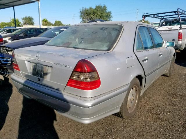 WDBHA24G4YA849586 - 2000 MERCEDES-BENZ C230 SILVER photo 4