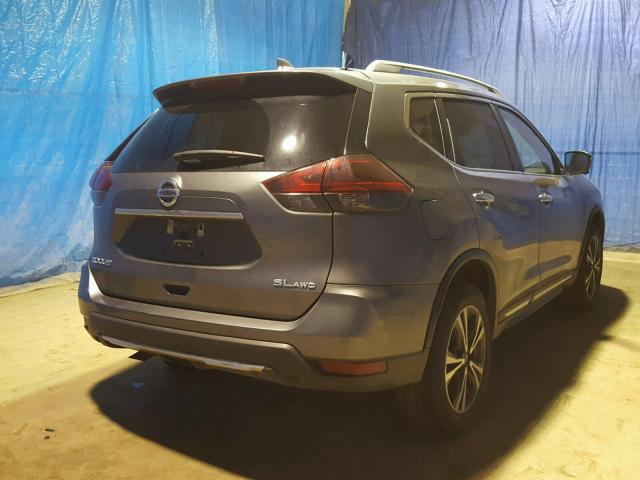 5N1AT2MV8JC743126 - 2018 NISSAN ROGUE SV GRAY photo 4