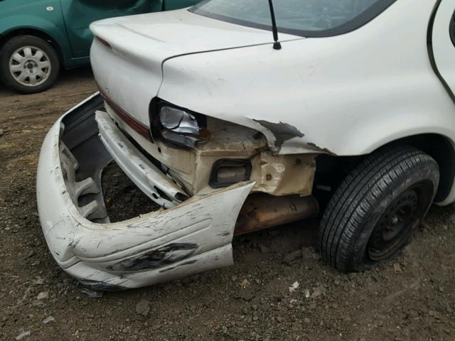 1B3EJ46X1TN211652 - 1996 DODGE STRATUS WHITE photo 9