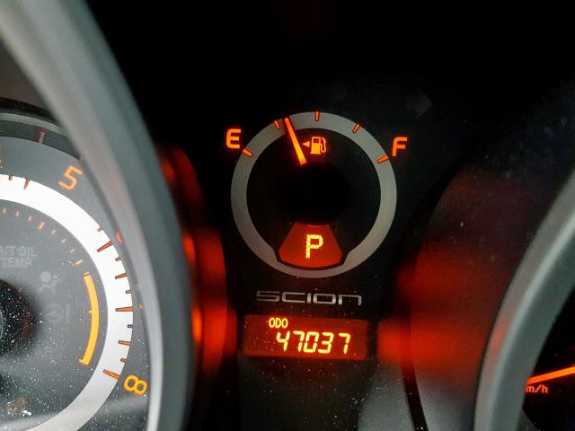 JTKJF5C73FJ001289 - 2015 TOYOTA SCION TC 石墨色 照片 8