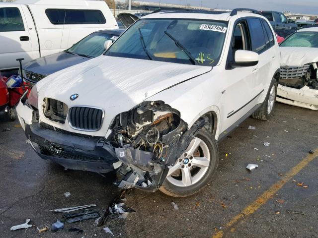 5UXFE4C51AL381835 - 2010 BMW X5 XDRIVE3 WHITE photo 2