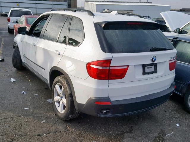 5UXFE4C51AL381835 - 2010 BMW X5 XDRIVE3 WHITE photo 3