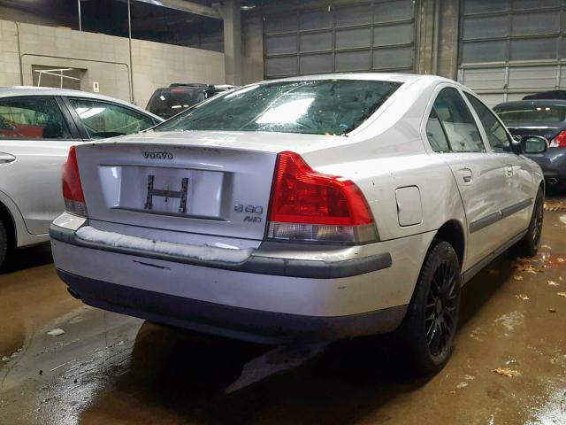 YV1RH59H432236188 - 2003 VOLVO S60 2.5T SILVER photo 4