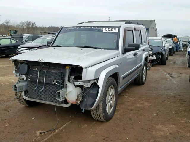 1J8HG48N86C225594 - 2006 JEEP COMMANDER Gümüş foto 2