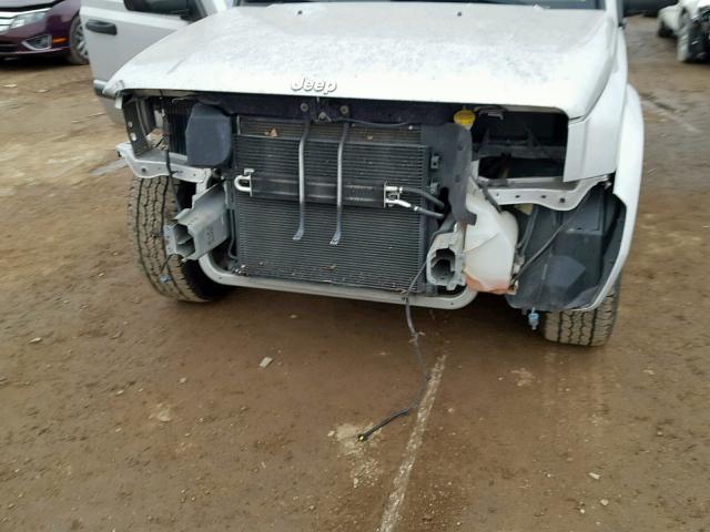 1J8HG48N86C225594 - 2006 JEEP COMMANDER Gümüş foto 9