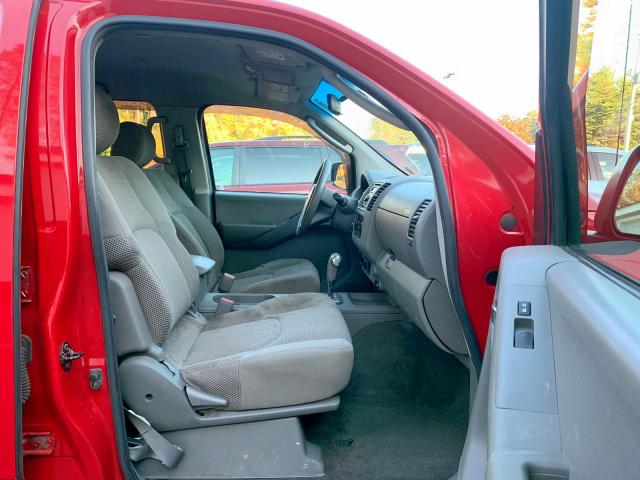 1N6AD07W78C429887 - 2008 NISSAN FRONTIER C RED photo 6