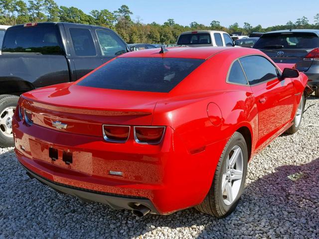 2G1FA1E31C9152288 - 2012 CHEVROLET CAMARO LS RED photo 4