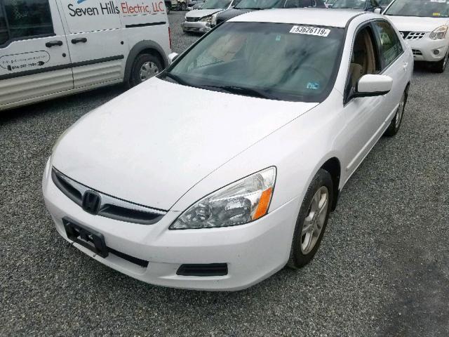 1HGCM56326A037944 - 2006 HONDA ACCORD SE WHITE photo 2