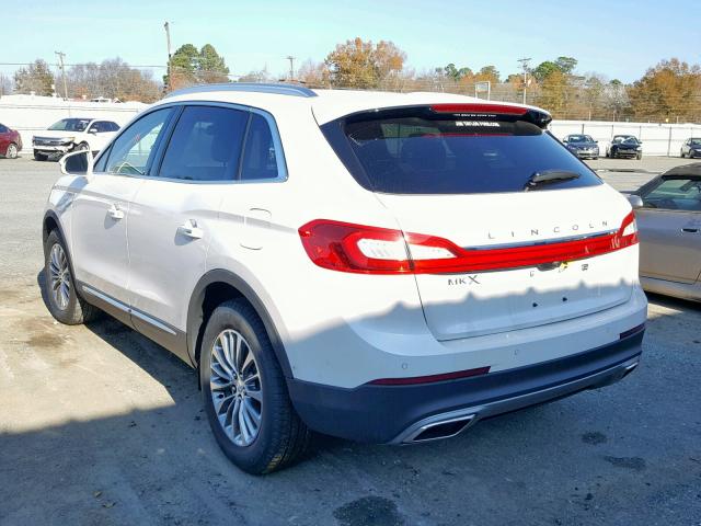 2LMPJ6KR4JBL38253 - 2018 LINCOLN MKX SELECT WHITE photo 3