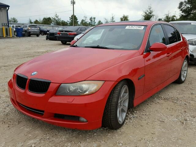 WBAVB33536AZ87525 - 2006 BMW 330 I RED photo 2