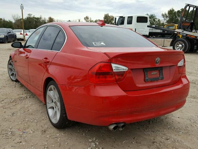 WBAVB33536AZ87525 - 2006 BMW 330 I RED photo 3