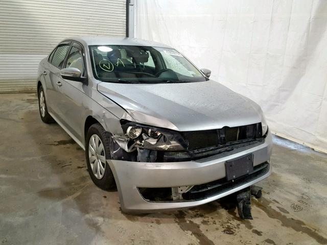 1VWAP7A37DC029224 - 2013 VOLKSWAGEN PASSAT S SILVER photo 1