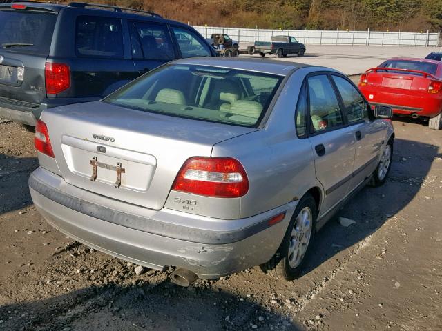 YV1VS29552F849187 - 2002 VOLVO S40 1.9T SILVER photo 4