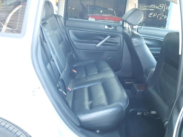 WVWEH63B11E004304 - 2001 VOLKSWAGEN PASSAT GLX 银色 照片 6