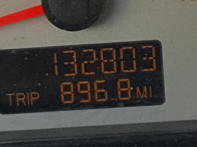 1G8AL52F25Z111012 - 2005 SATURN ION LEVEL SILVER photo 8