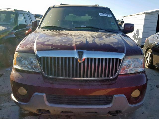 5LMFU28R23LJ33318 - 2003 LINCOLN NAVIGATOR Бордовый фото 9