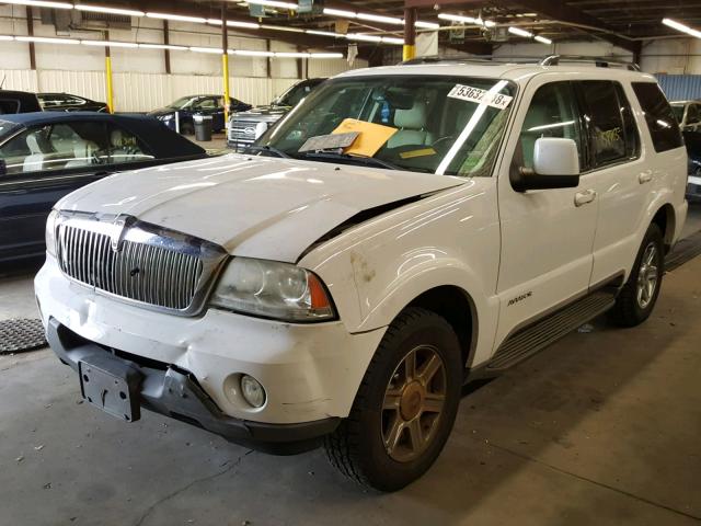 5LMEU88H15ZJ25586 - 2005 LINCOLN AVIATOR 白色 照片 2
