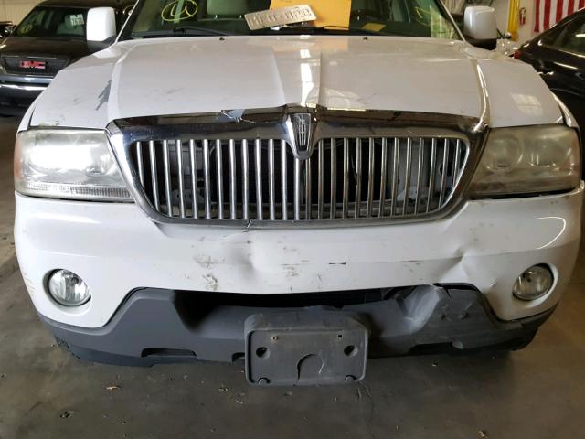 5LMEU88H15ZJ25586 - 2005 LINCOLN AVIATOR 白色 照片 9