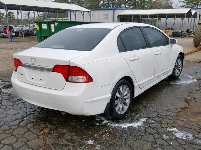 2HGFA1F90AH553295 - 2010 HONDA CIVIC EXL WHITE photo 4